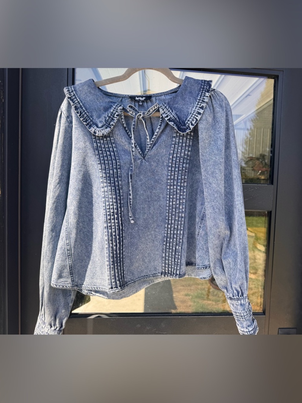 Jacqui E Acid Wash Denim Peasant Blouse with Ruffled Collar - Blue